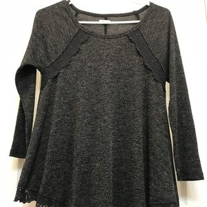 Hollister swing top, with lace trim, SZ S